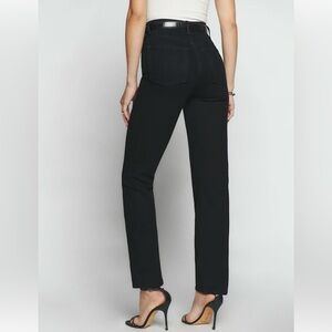 NWOT - Reformation Liza Ultra High Rise Straight Jeans in Black